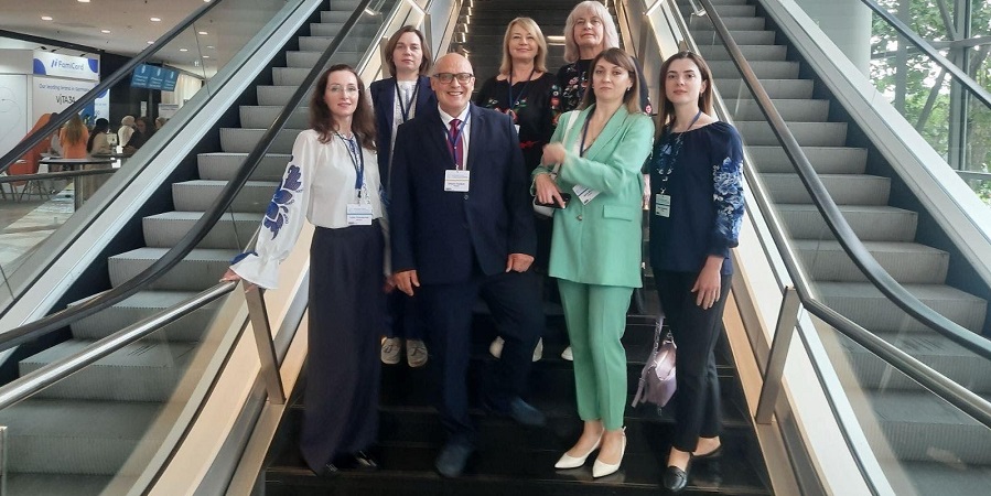 Український професор вразив європейських експертів інноваційними дослідженнями в акушерстві