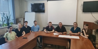 Сергій Саволюк провів зустріч з інтернами-хірургами перед стартом очного навчання