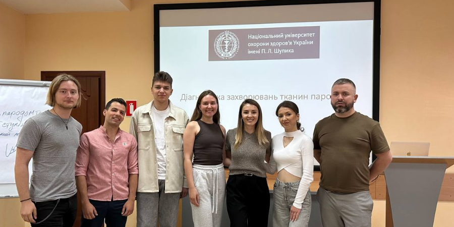 Майстер-класи для лікарів-інтернів на кафедрі терапевтичної та дитячої стоматології