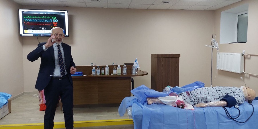 Співробітники кафедри анестезіології та інтенсивної терапії прочитали лекції на Житомирщині