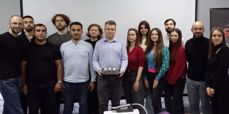 Удосконалення практичних навичок лікарів-інтернів на кафедрі терапевтичної та дитячої стоматології